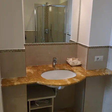 Casalbergo Frühstückspension 4*